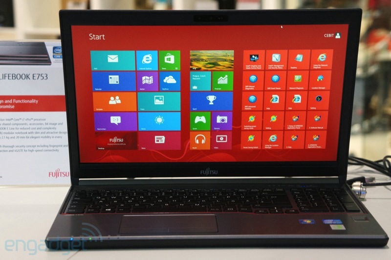 Fujitsu presento sus laptops Lifebook E en la CeBIT 2013